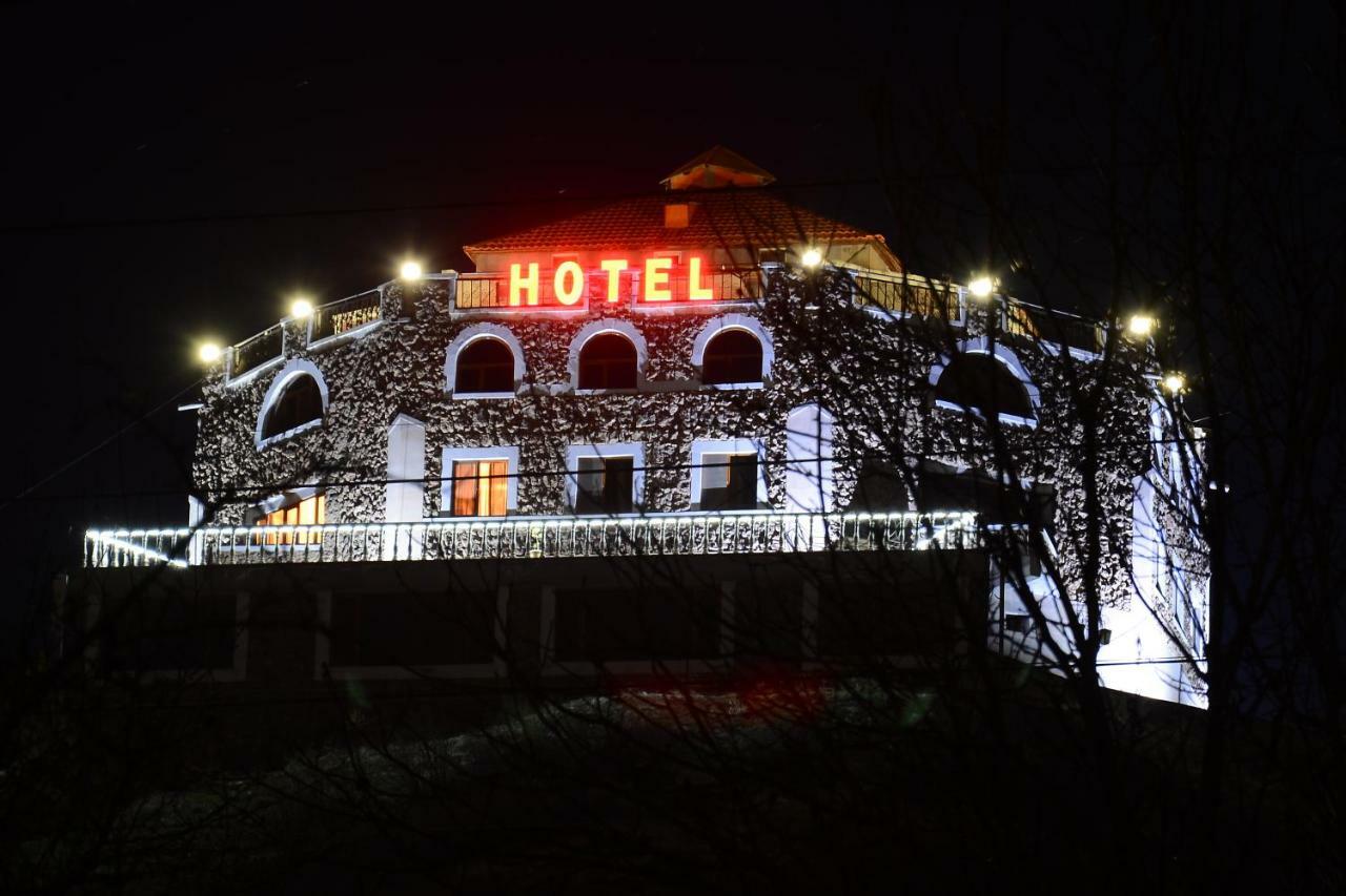 Amrots Hotel Vaykʼ Eksteriør bilde
